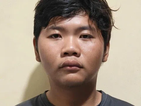 Bắt tạm giam nam thiếu niên dùng dao tấn công đồng nghiệp tử vong