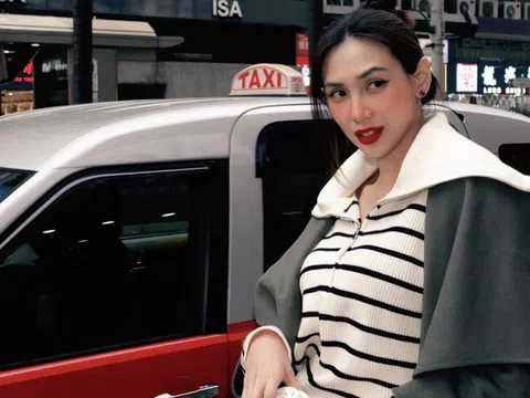 Siêu mẫu Võ Hoàng Yến sang Hong Kong trình diễn trong show hai NTK Việt