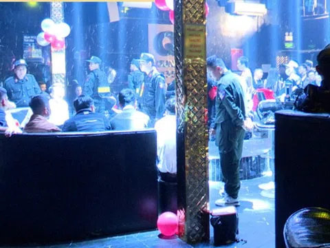 Phát hiện nhiều nam nữ dương tính ma tuý trong 2 quán bar