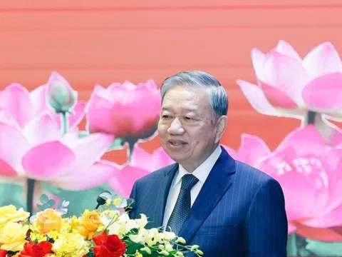 Tổng Bí thư: Đổi mới công tác đào tạo cán bộ theo hướng thiết thực, hiệu quả