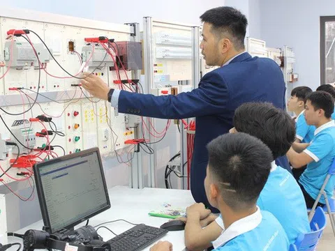 Tạo môi trường pháp lý thuận lợi để phát triển giáo dục nghề nghiệp