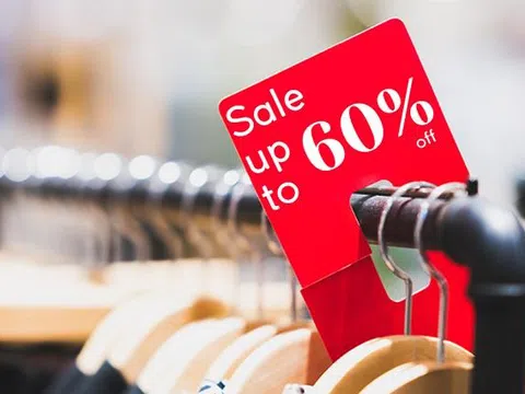 Mua sắm an toàn dịp Tết 2025: Những bí kíp vàng để tránh “tiền mất tật mang”