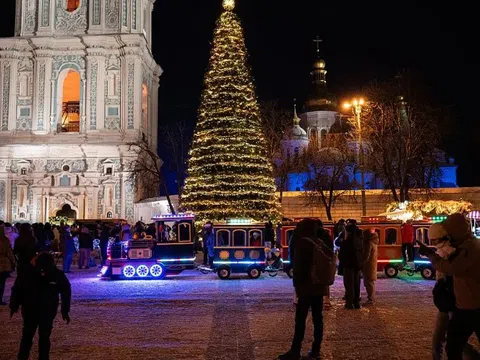 Ông Zelensky: Ukraine mệt mỏi, muốn kết thúc cuộc chiến, nhưng không sẵn sàng đầu hàng