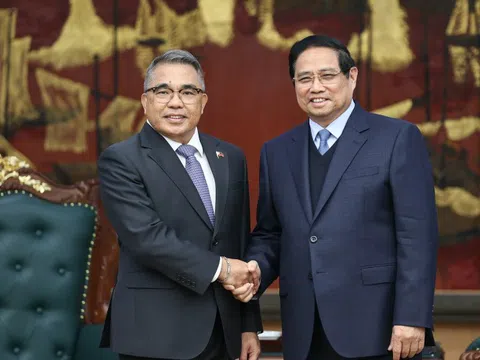 Thủ tướng Phạm Minh Chính tiếp Đại sứ Philippines