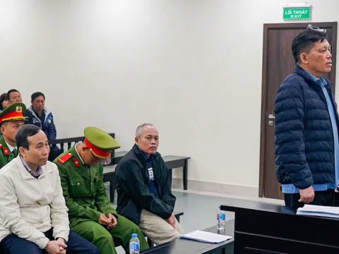 Hơn chục tỷ đồng tiền "lót tay" thông thầu khiến 2 cựu Giám đốc Ban QLDA vướng vòng lao lý