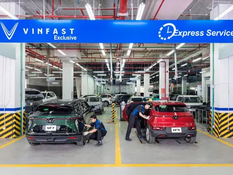 Dịch vụ chạm đỉnh, chi phí chạm đáy, hậu mãi của VinFast khiến người dùng yên tâm chuyển đổi xanh