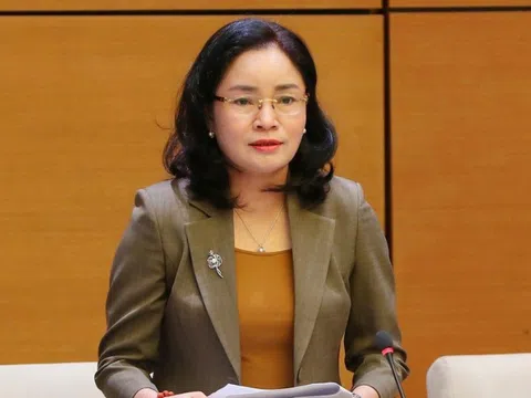 Không cấp thẻ nhà báo cho người làm việc tại tạp chí khoa học