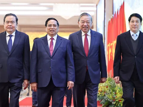 Tổng Bí thư Tô Lâm và các đồng chí lãnh đạo chủ chốt dự Hội nghị toàn quốc Chính phủ và chính quyền địa phương