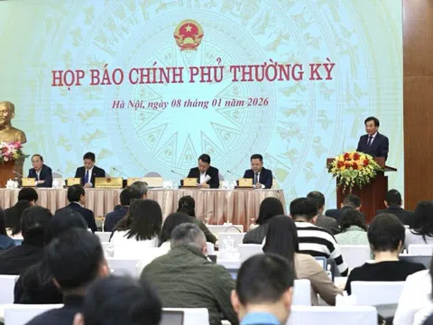 Họp báo Chính phủ thường kỳ tháng 12: Vượt toàn bộ 15/15 chỉ tiêu chủ yếu năm 2025