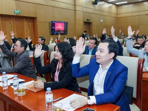 MTTQ Việt Nam giới thiệu 5 người ứng cử đại biểu Quốc hội khóa XVI