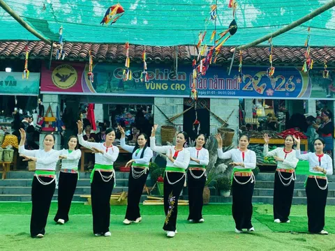 ‘Tết bản làng’ tại Làng Văn hóa - Du lịch các dân tộc Việt Nam