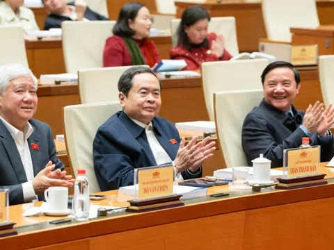 Lấy ý kiến cử tri nơi công tác với 122 nhân sự ứng cử ĐBQH chuyên trách khoá XVI