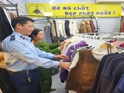 Kiểm tra 5 cơ sở kinh doanh hàng hóa giả mạo nhãn hiệu qua Facebook