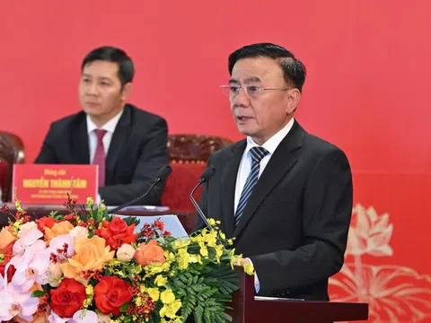 Thường trực Ban Bí thư chủ trì họp báo quốc tế về Đại hội XIV của Đảng