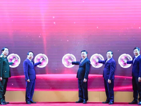 Ra mắt ứng dụng di động Tuyên giáo và Dân vận