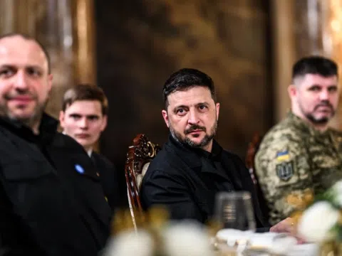 Phái đoàn Ukraine đến Mỹ, mang theo tập tài liệu mỏng nhưng trọng trách lớn lao