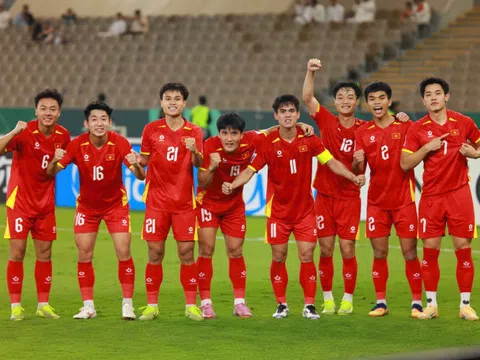 Chiến thắng nghẹt thở trước U23 UAE, U23 Việt Nam tiến vào bán kết