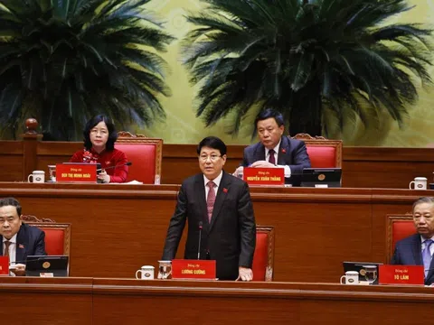 Chùm ảnh: Phiên thảo luận tại hội trường về các Văn kiện Đại hội XIV của Đảng sáng 21/1