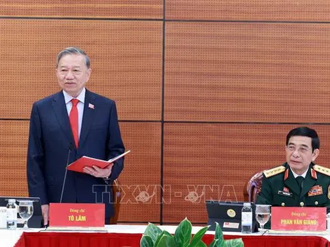 Chùm ảnh: Đại biểu thảo luận các văn kiện Đại hội XIV của Đảng