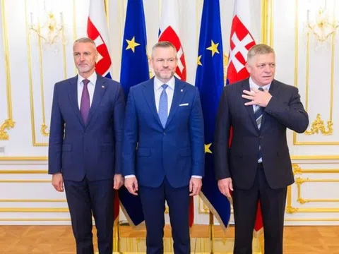 Đằng sau tuyên bố của Slovakia về việc không gửi “một viên đạn nào” cho Ukraine