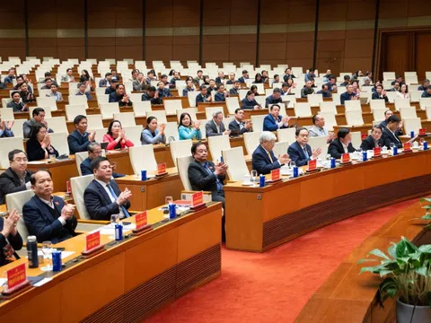 Chủ tịch Quốc hội chủ trì Hội nghị thông báo nhanh kết quả Đại hội XIV của Đảng