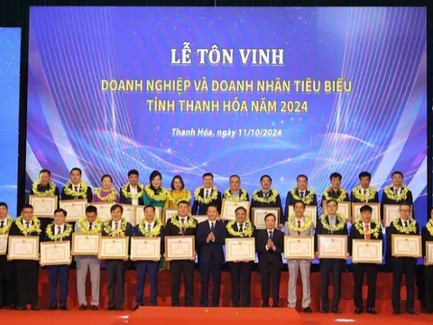 Hướng dẫn xét tôn vinh, trao tặng giải thưởng cho doanh nhân, doanh nghiệp