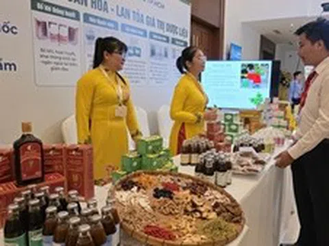 Phát triển y học cổ truyền gắn với y học hiện đại là yêu cầu tất yếu trong giai đoạn mới