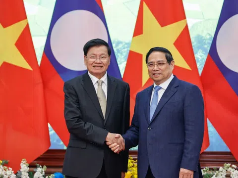 Thủ tướng Phạm Minh Chính hội kiến Tổng Bí thư, Chủ tịch nước Lào
