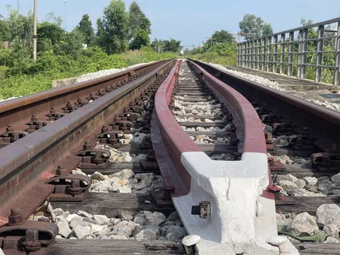 Đường sắt cao tốc Hà Nội - Quảng Ninh sắp khởi công: 30 phút mở ra hành lang phát triển mới