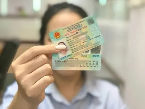 Năm 2026, ai sẽ phải đổi thẻ CCCD để tránh bị phạt tiền và khóa thẻ ngân hàng?