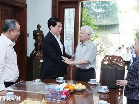 Chủ tịch nước Lương Cường chúc Tết, tri ân các đồng chí nguyên lãnh đạo Đảng, Nhà nước