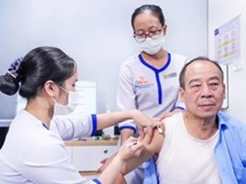 Đưa vaccine RSV công nghệ mới vào tiêm chủng cho người cao tuổi và người có bệnh mạn tính