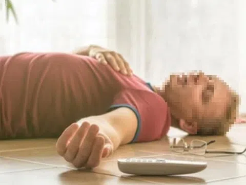 Người đàn ông 25 tuổi tử vong vì quần quật làm việc theo cách “lạ đời”