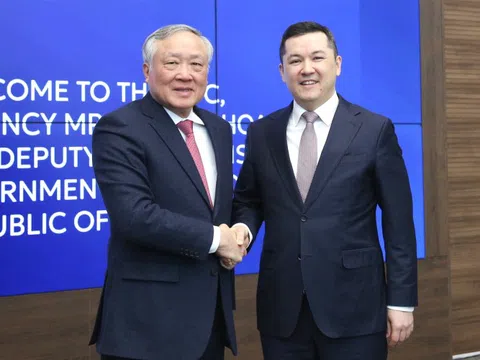 Việt Nam-Kazakhstan thúc đẩy xây dựng hành lang kết nối kinh tế-tài chính