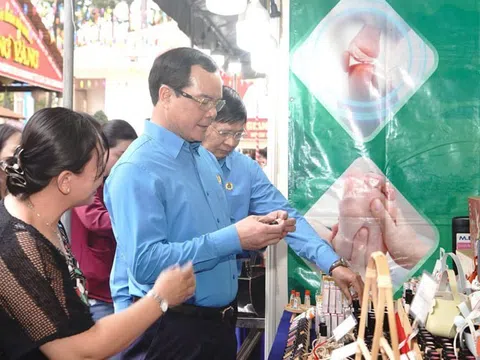 Hành trình Tết Công đoàn đến với người lao động