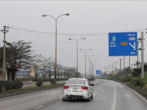 Tạm cấm phương tiện lưu thông trên cao tốc Cao Bồ - Mai Sơn - Quốc lộ 45 - Nghi Sơn do sương mù