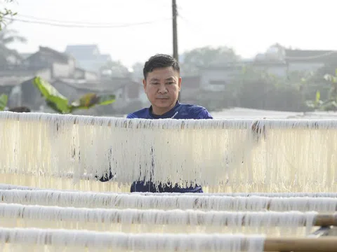 Vào vụ Tết, làng miến gạo xứ Thanh "quay cuồng" không ngủ