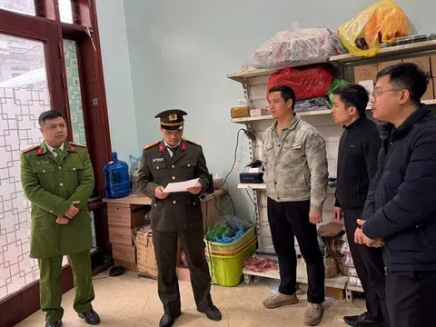 Sự thật về loại "súng thông bồn cầu" vừa được công an phát hiện, thu giữ