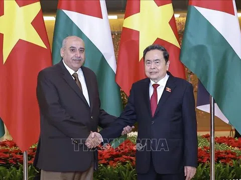 Chủ tịch Hạ viện Jordan kết thúc chuyến thăm chính thức Việt Nam