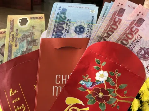 Tự ý "giữ hộ" tiền lì xì của con mà không trả cha mẹ có thể bị phạt tới 30 triệu đồng