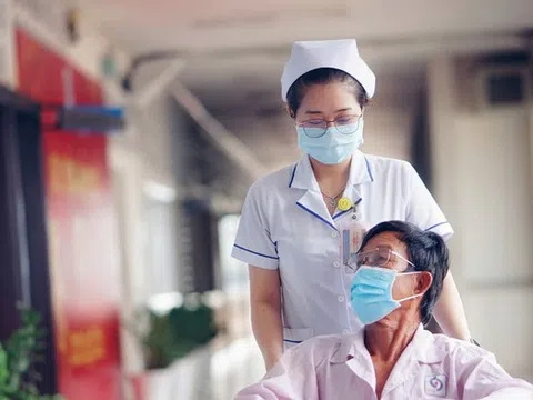 Đề xuất 6 mức phụ cấp ưu đãi cho nhân viên y tế, cao nhất bao nhiêu?