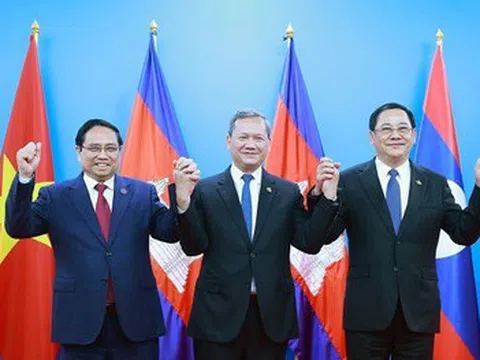 Thủ tướng ba nước Việt Nam - Campuchia - Lào họp triển khai kết quả cuộc gặp giữa người đứng đầu ba Đảng