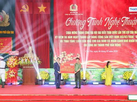 Công an TP. Cần Thơ trao 1.000 căn nhà – lan tỏa 'điểm tựa lòng dân'