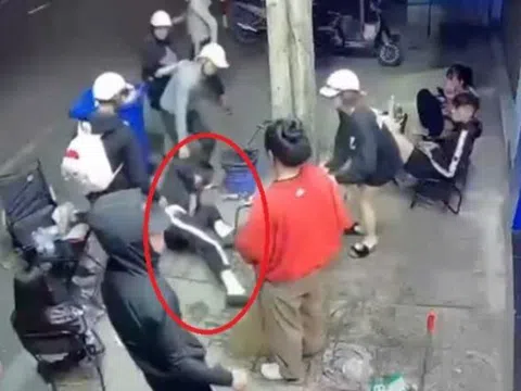 Nam sinh lớp 9 bị nhóm thanh thiếu niên đánh tử vong thương tâm