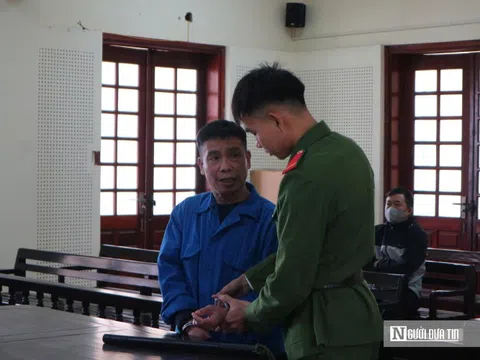 Sự hối lỗi muộn màng của người đàn ông trả thù bằng hung khí