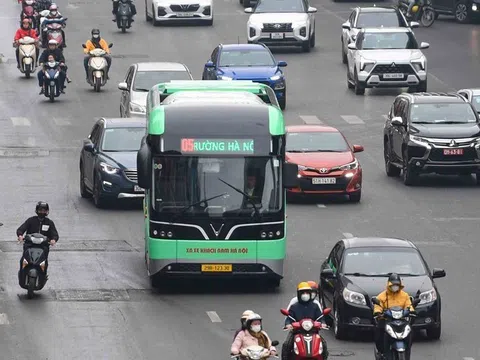 Cục Cảnh sát giao thông khuyến cáo tài xế nguyên tắc đi lại an toàn dịp Tết