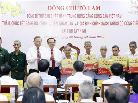 Tổng Bí thư Tô Lâm chúc Tết Đảng bộ, chính quyền, nhân dân Tây Ninh