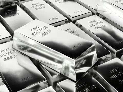 Giá bạc hôm nay 13/2: Bạc thế giới lao dốc, bạc Phú Quý và Ancarat cũng giảm mạnh