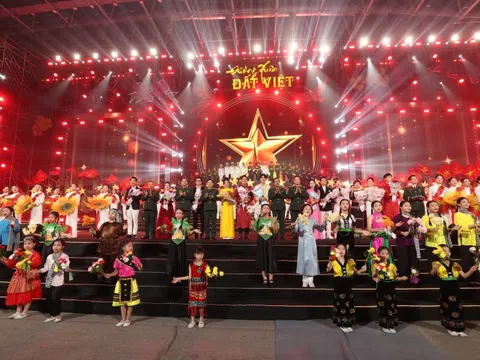 Ấn tượng với bản giao hưởng mùa Xuân tại ‘Đường Xuân đất Việt 2026-Hội tụ’