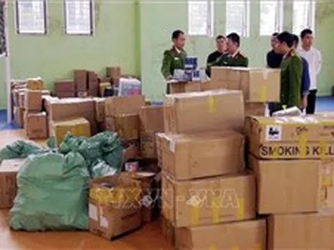 Triệt phá đường dây thuốc lá điện tử liên tỉnh